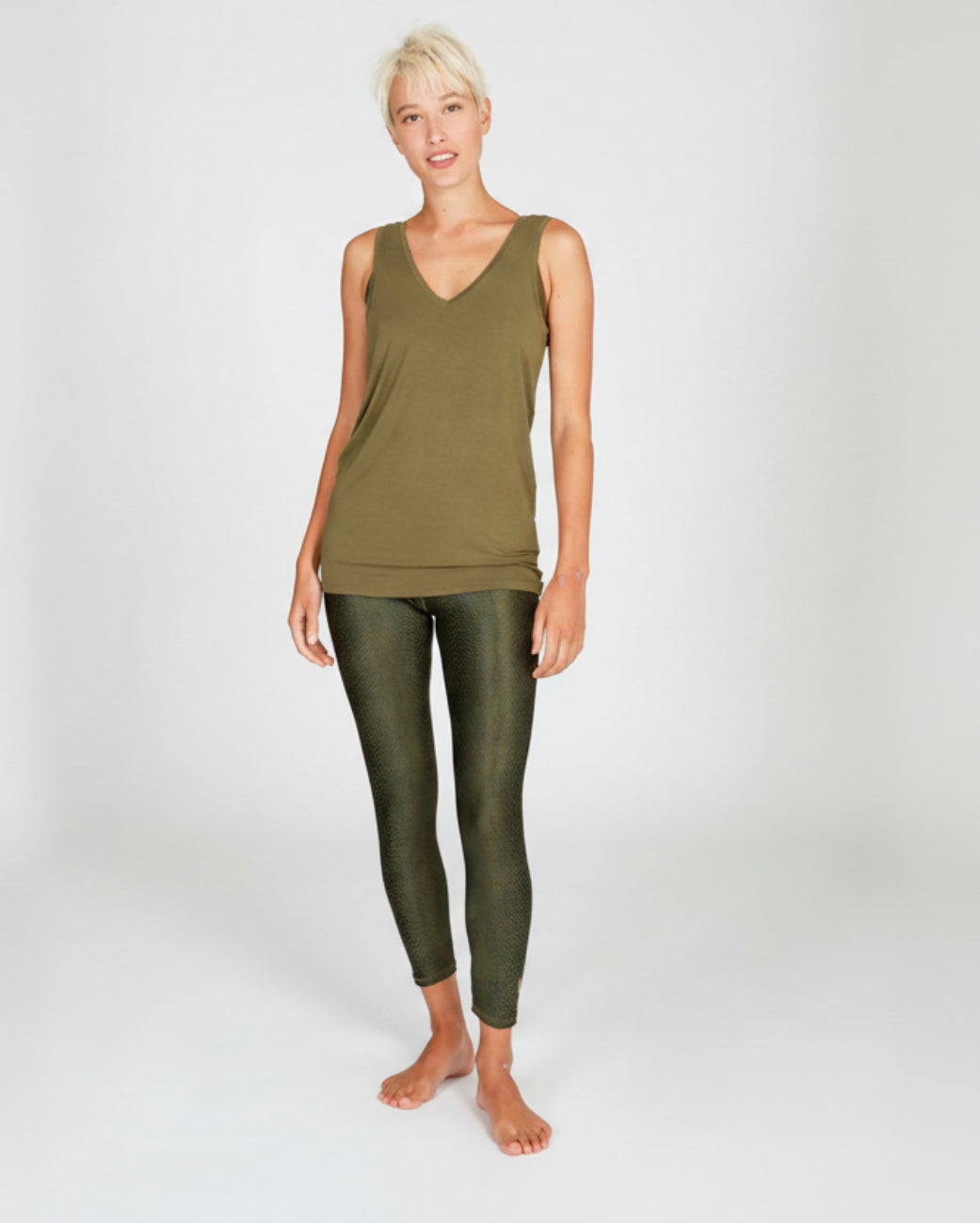 Cosy Twist Tank Olive