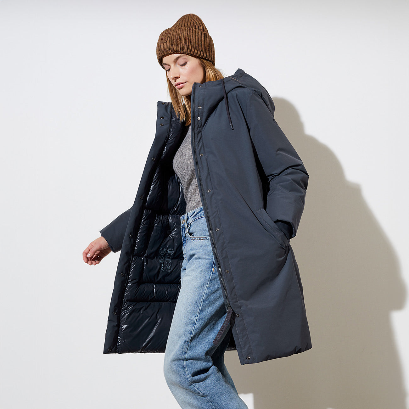 Mantel Karron Graphite - Main Image