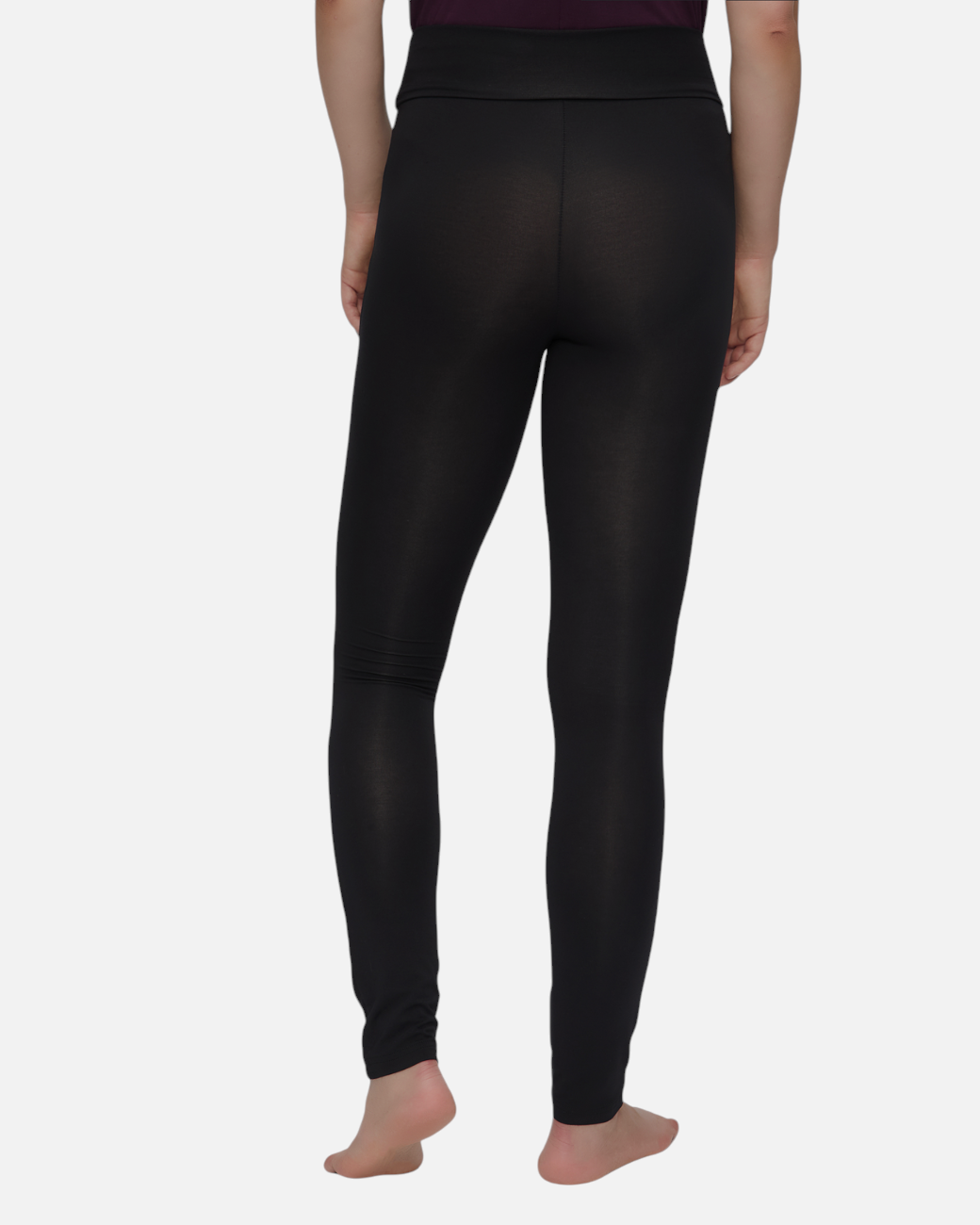 greenyogashop schwarze Leggings aus weicher Bambusviskose mit extrahohem Umschlagbund in Knöchellänge