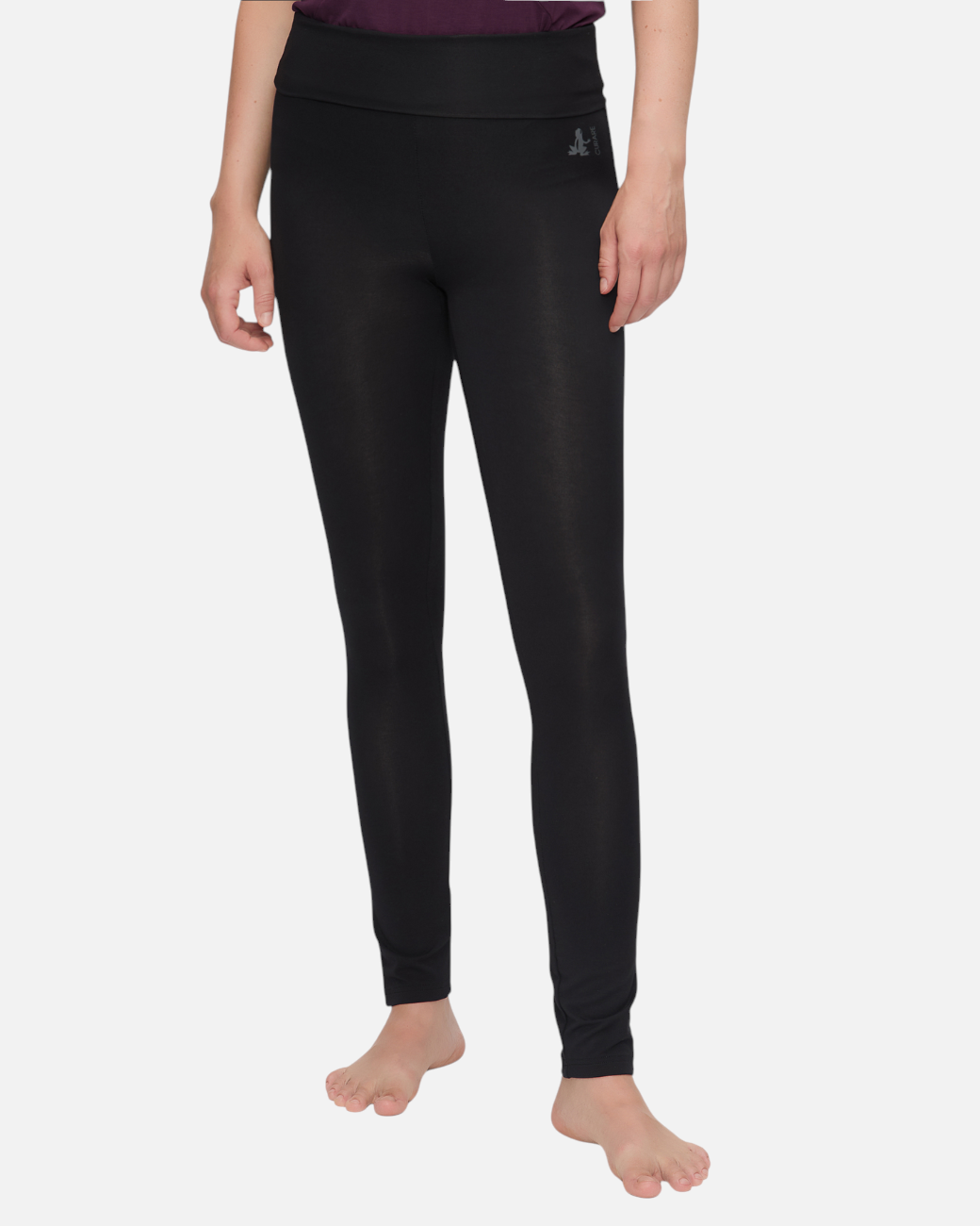 Schwarze greenyogashop Leggings aus weicher Bambusviskose mit extrahohem Umschlagbund und knöchellanger Passform