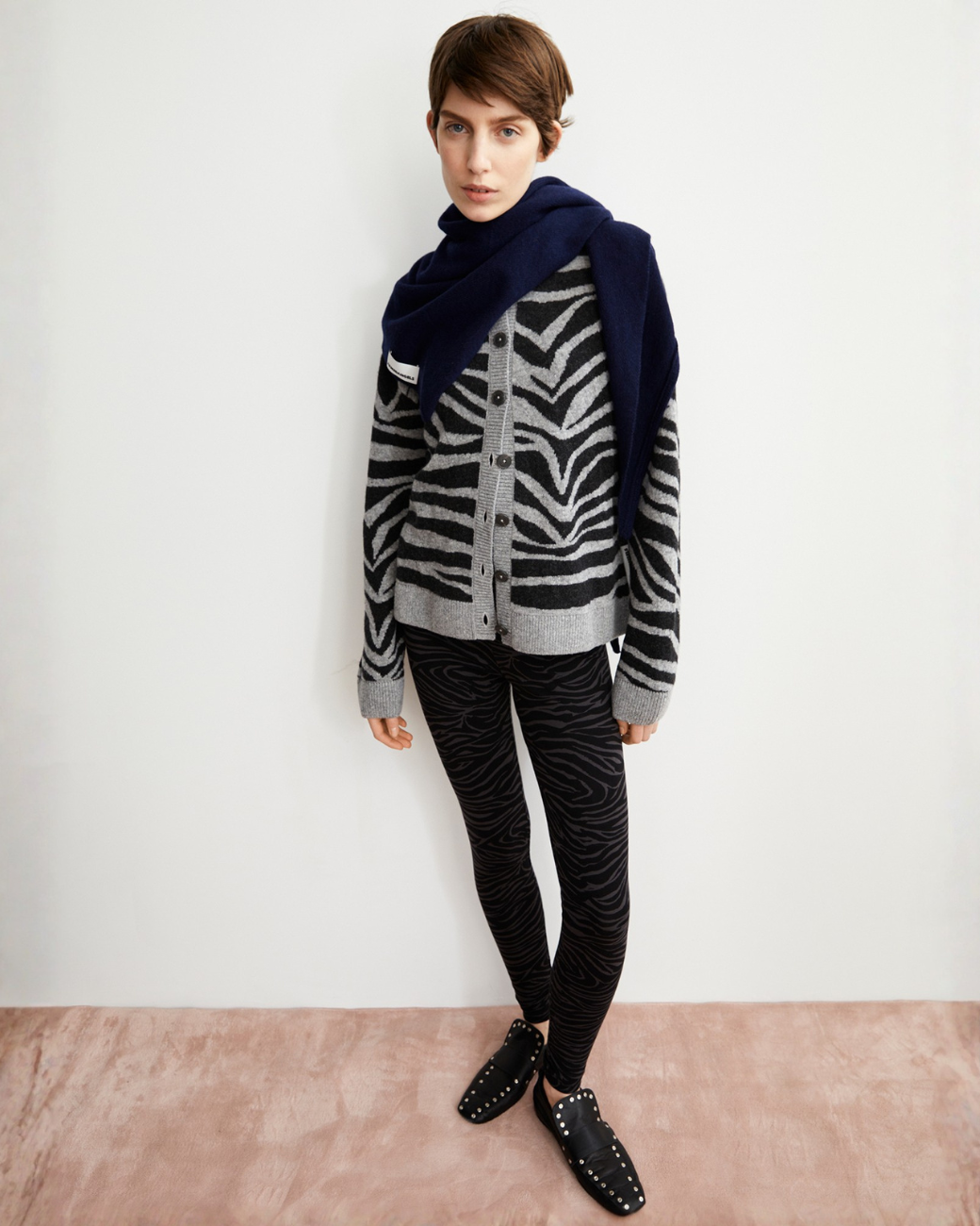 FARIBAA ZEBRARAA - Black