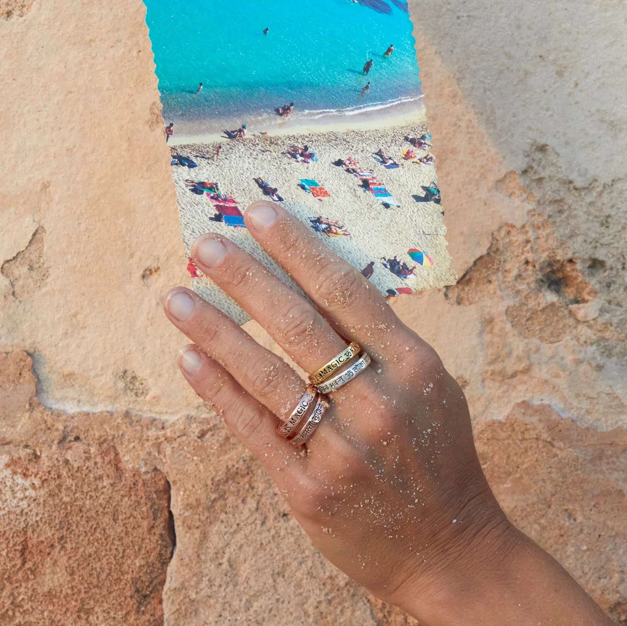 Mantra Wunschring-Doppel Kindness is Magic Roségold – Styling am Finger – Hoffnungsträger