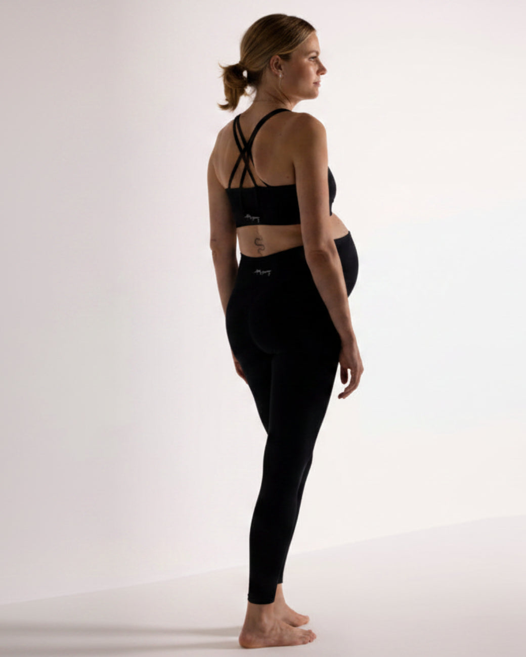 Umstandsleggings Black – Styling-Look – Hey Honey