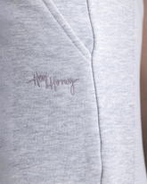 greenyogashop Cuff Sweatpants in Grau Melange mit gesticktem Logo-Detail und weicher Baumwollmischung