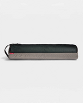 greenyogashop Manduka Breathe Easy Yogatasche in Cinder Grau mit atmungsaktivem Mesh-Einsatz und Tragegriff