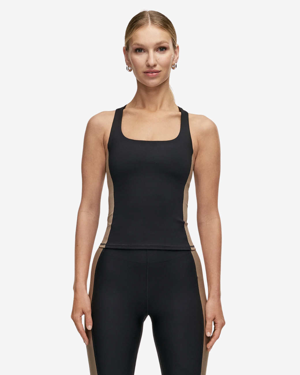 Shaped Block Built-in Bra Tank - Black