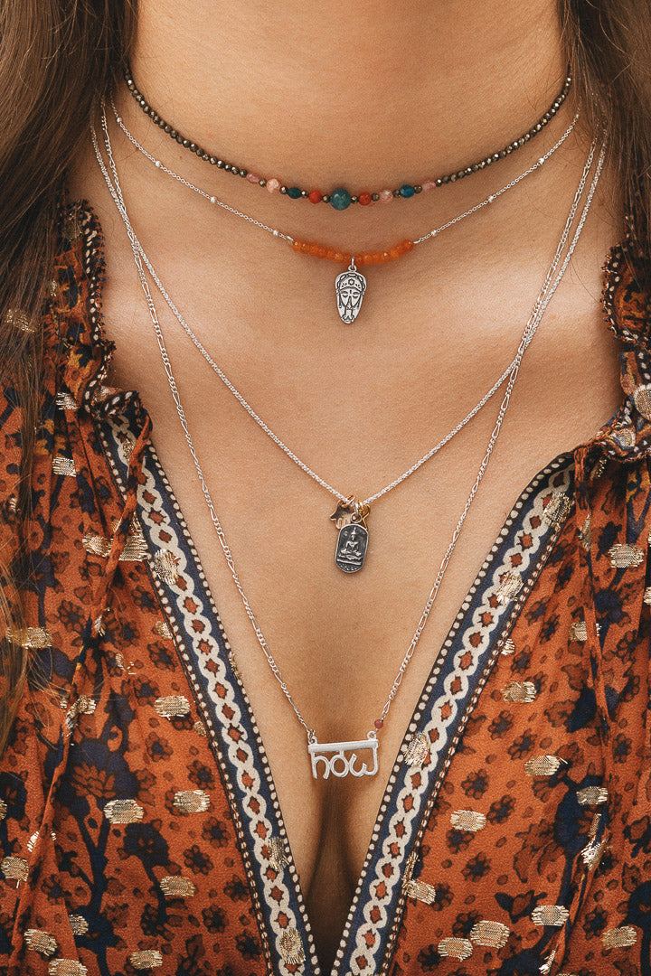 Glitzerkette mit Glücksbringern Silber