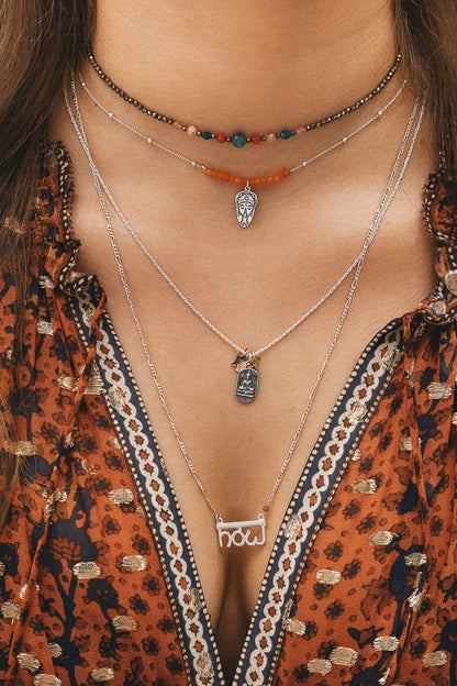 Glitzerkette mit Glücksbringern Silber