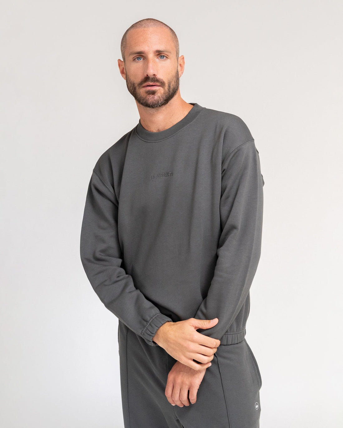 Anthrazit - Anthracite Lotuscrafts Yoga Sweater Men Front