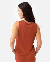 Naima Top Burnt Sienna – Model Back – Lotuscrafts