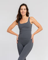 Anthrazit - Model Product Shot Front Anthracite