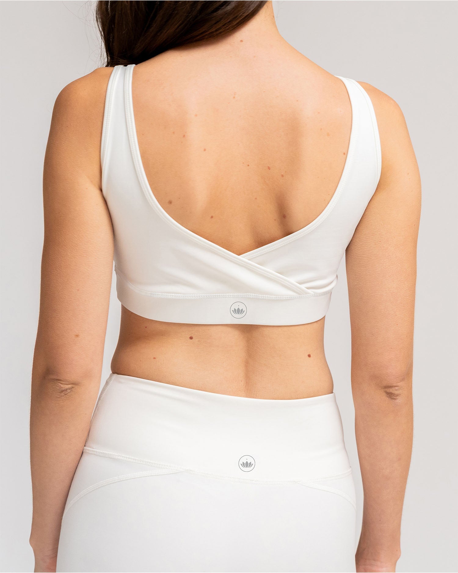 Marshmallow - Model Produktshot Back in Yoga Bra