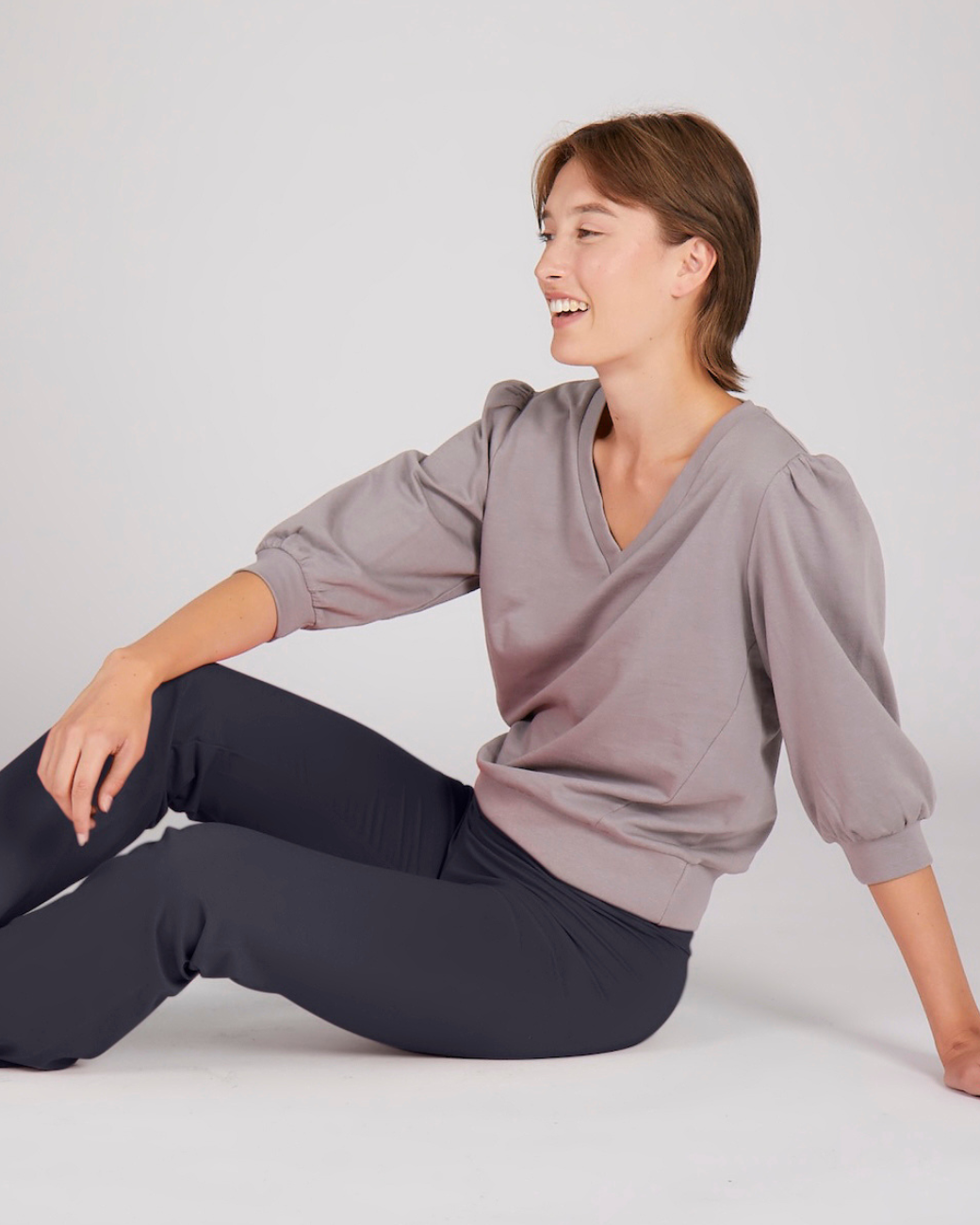 Kismet Sweater - Pebble Chic