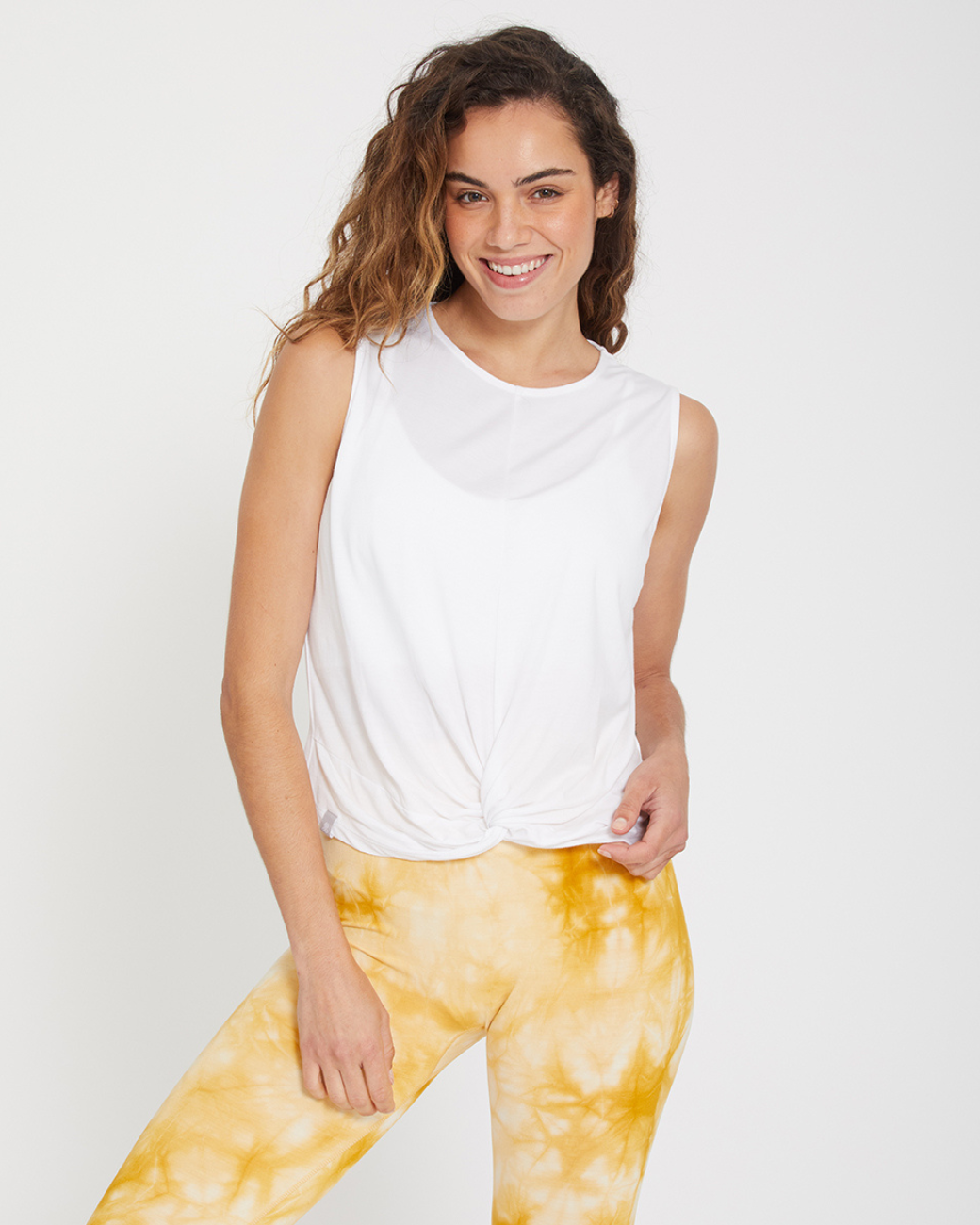 Yoga Tanktop TWISTED - White