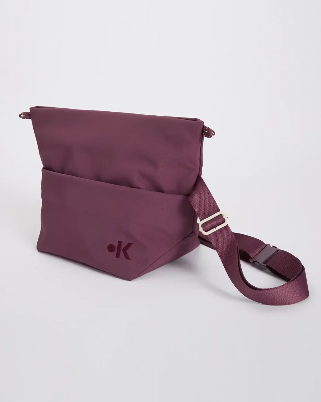 Sling Bag TAAVI - Plum
