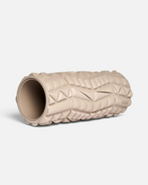 greenyogashop Recovery Foam Roller in Light Cashmere mit strukturierter Oberfläche für die Faszienmassage