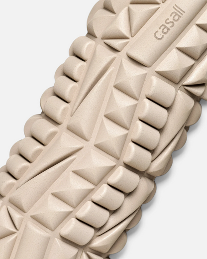 greenyogashop Recovery Foam Roller in Light Cashmere mit strukturierter Oberfläche für die Ganzkörpermassage