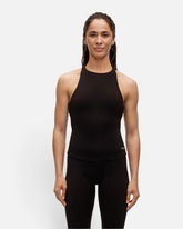 greenyogashop schwarzes Tanktop mit integriertem BH, Rundhalsausschnitt und figurbetontem Schnitt für das Training