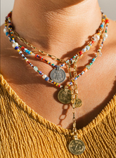 Bunte Choker-Kette Afrika Münze Silber – Mood Shot – Hoffnungsträger
