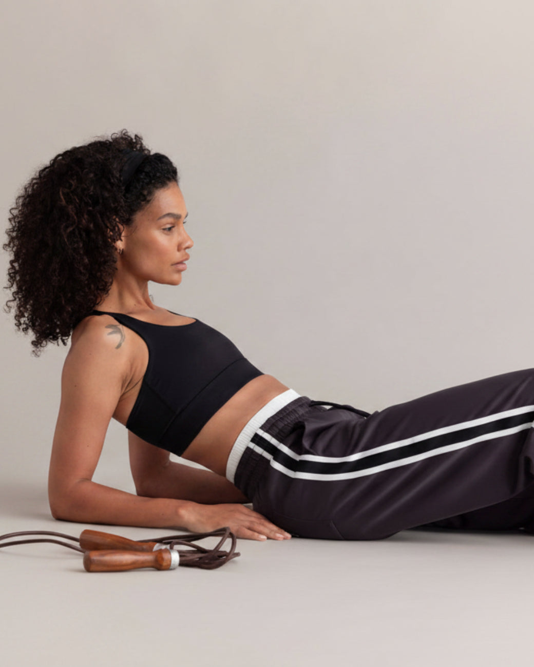 Classic Trackpants Grey – Bundansicht – Hey Honey