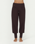 greenyogashop Yogahose Dakini in Coffee aus Bio-Baumwolle mit breitem Bund und bequemer Passform