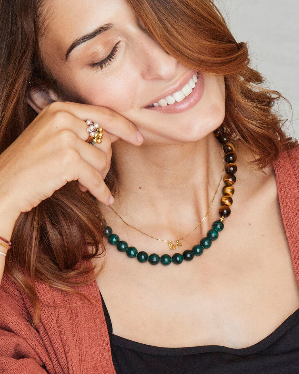 Edelstein Kette „Tigerauge &amp; Malachit“ – Detailansicht – Hoffnungsträger