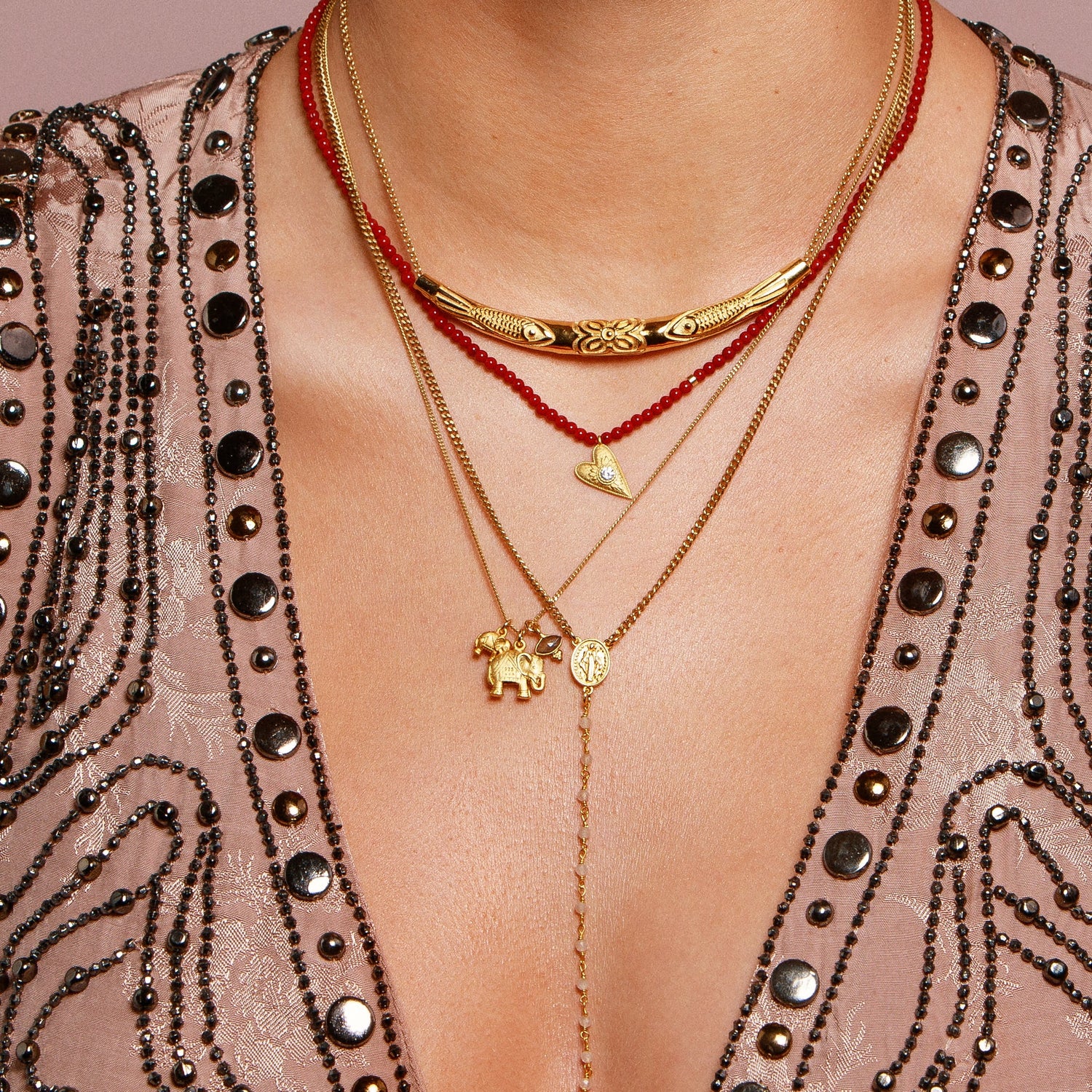 Elefanten Kette Deep Connection Gold Labradorit – Styling am Hals – Hoffnungsträger
