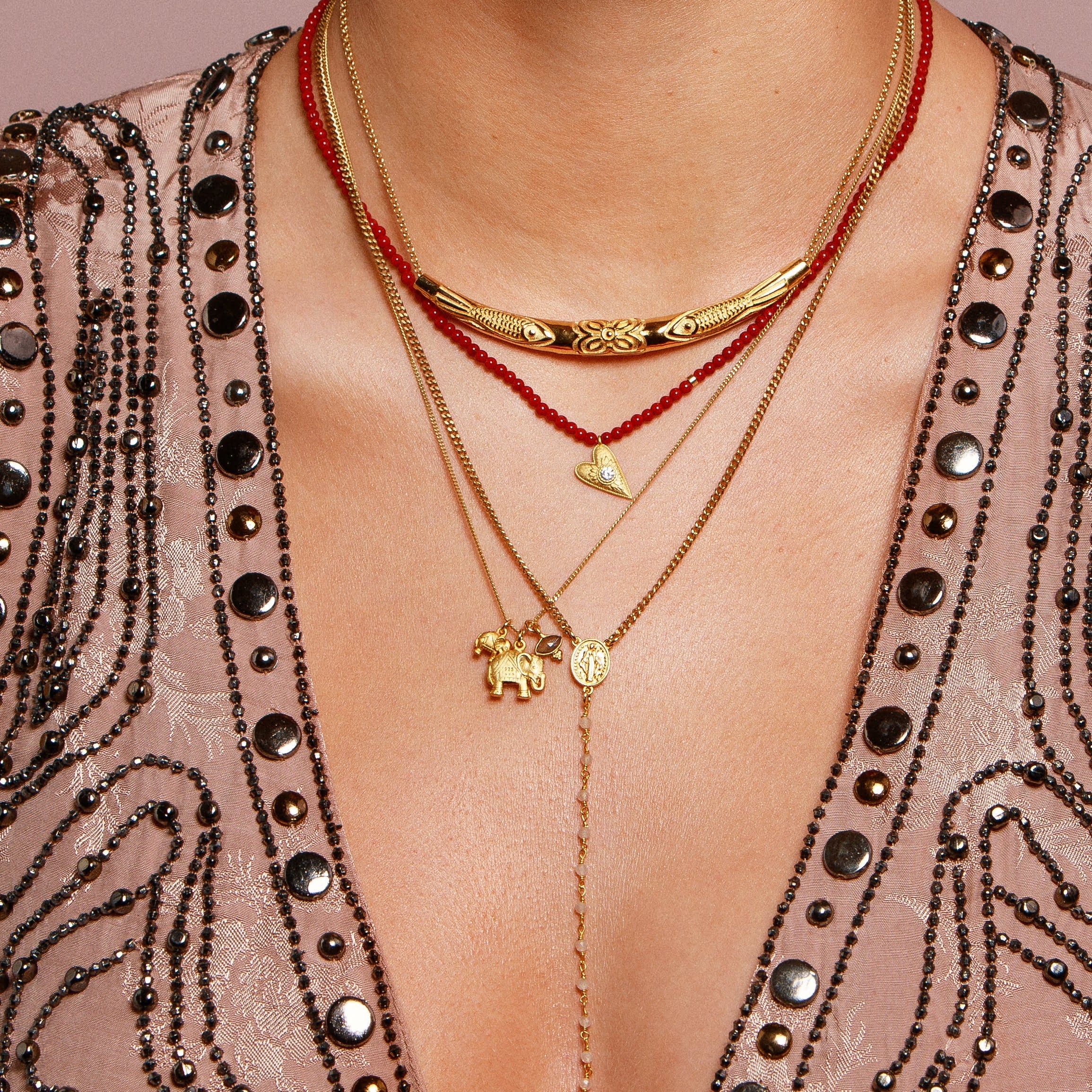 Elefanten Kette Deep Connection Gold Labradorit – Styling am Hals – Hoffnungsträger