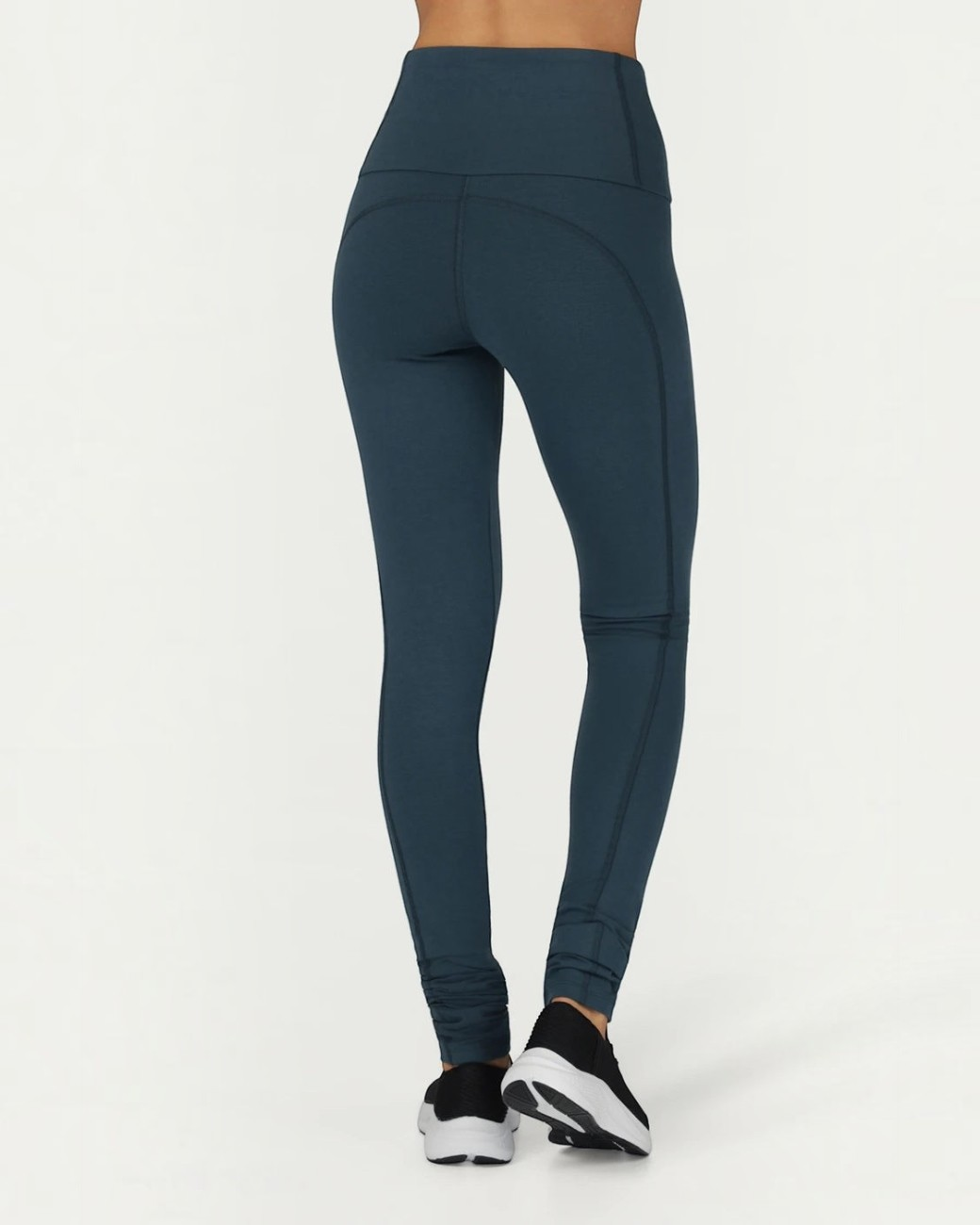 greenyogashop Gaia Leggings in Orion Blau aus Bio-Baumwolle mit hohem Bund und gerafften Beinabschlüssen