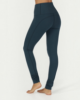 greenyogashop Gaia Leggings in Orion Blau mit hohem Bund und extralangen Beinen aus Bio-Baumwolle