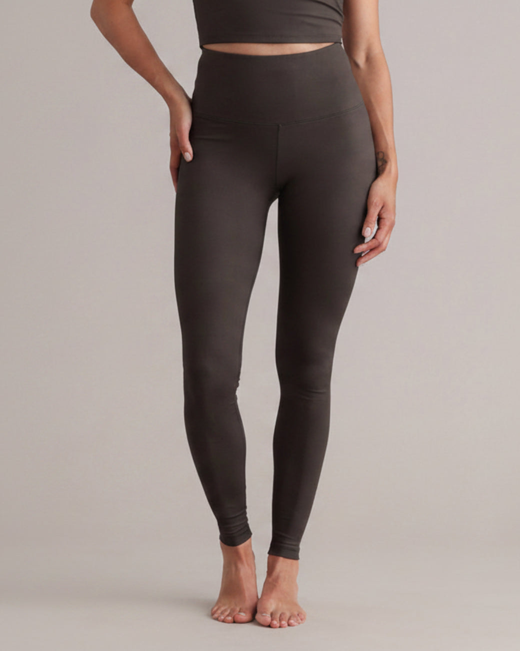 Leggings Always Dressed Forest Night – Rückansicht – Hey Honey
