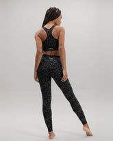 Leggings Leo Black – Detailansicht – Hey Honey
