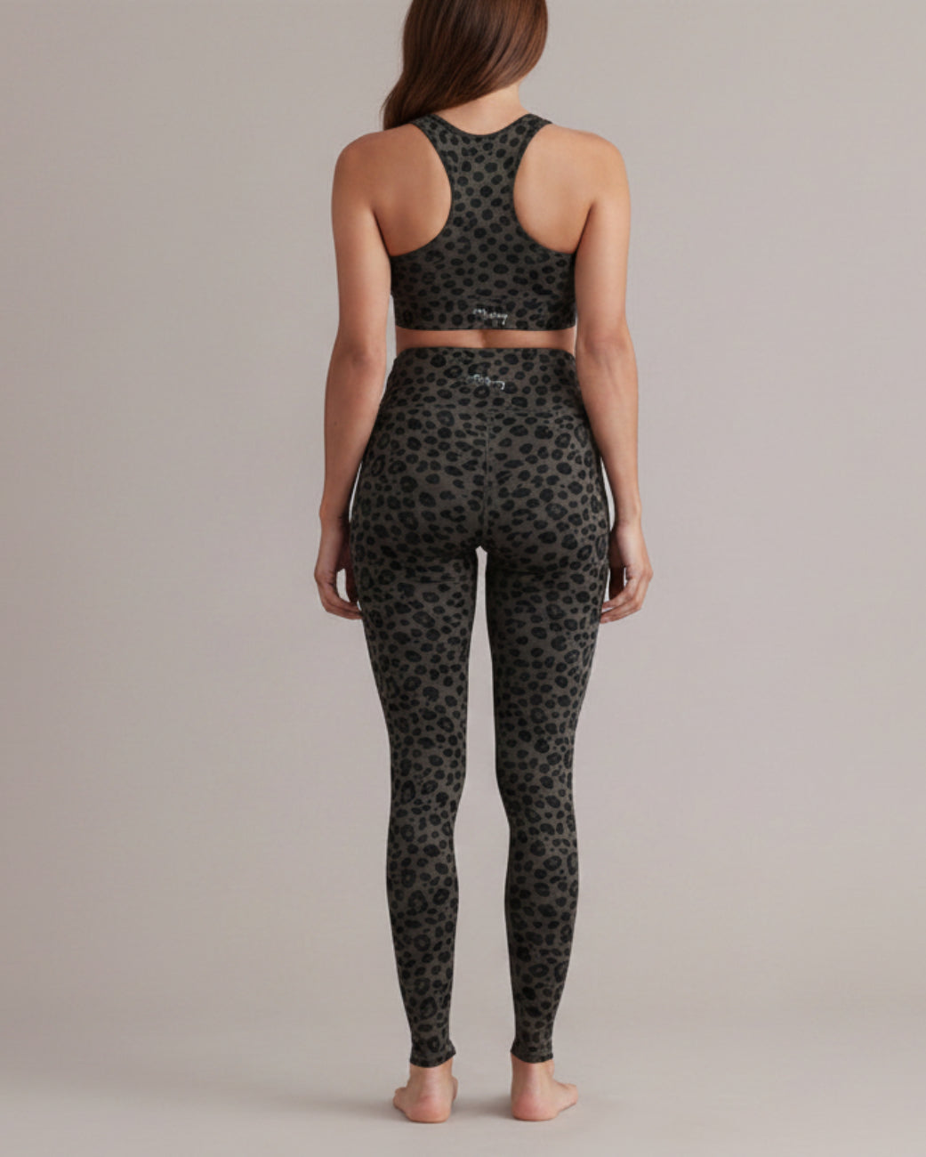 Leggings Leo Forest – Detailansicht – Hey Honey