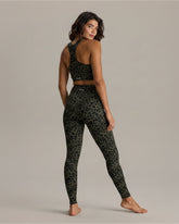 Leggings Leo Forest – Rückansicht – Hey Honey