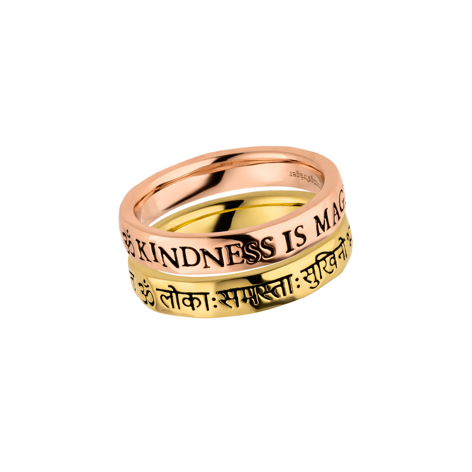 Mantra Wunschring-Doppel Kindness is Magic Roségold – Detail Mantra Gravur – Hoffnungsträger
