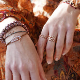 OM Ring Roségold – Detail OM Symbol – Hoffnungsträger