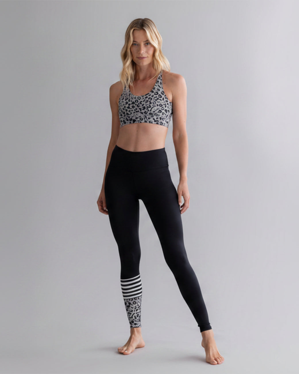 Surf Style Leggings Mono Leo Stone – Yogaleggings von Hey Honey
