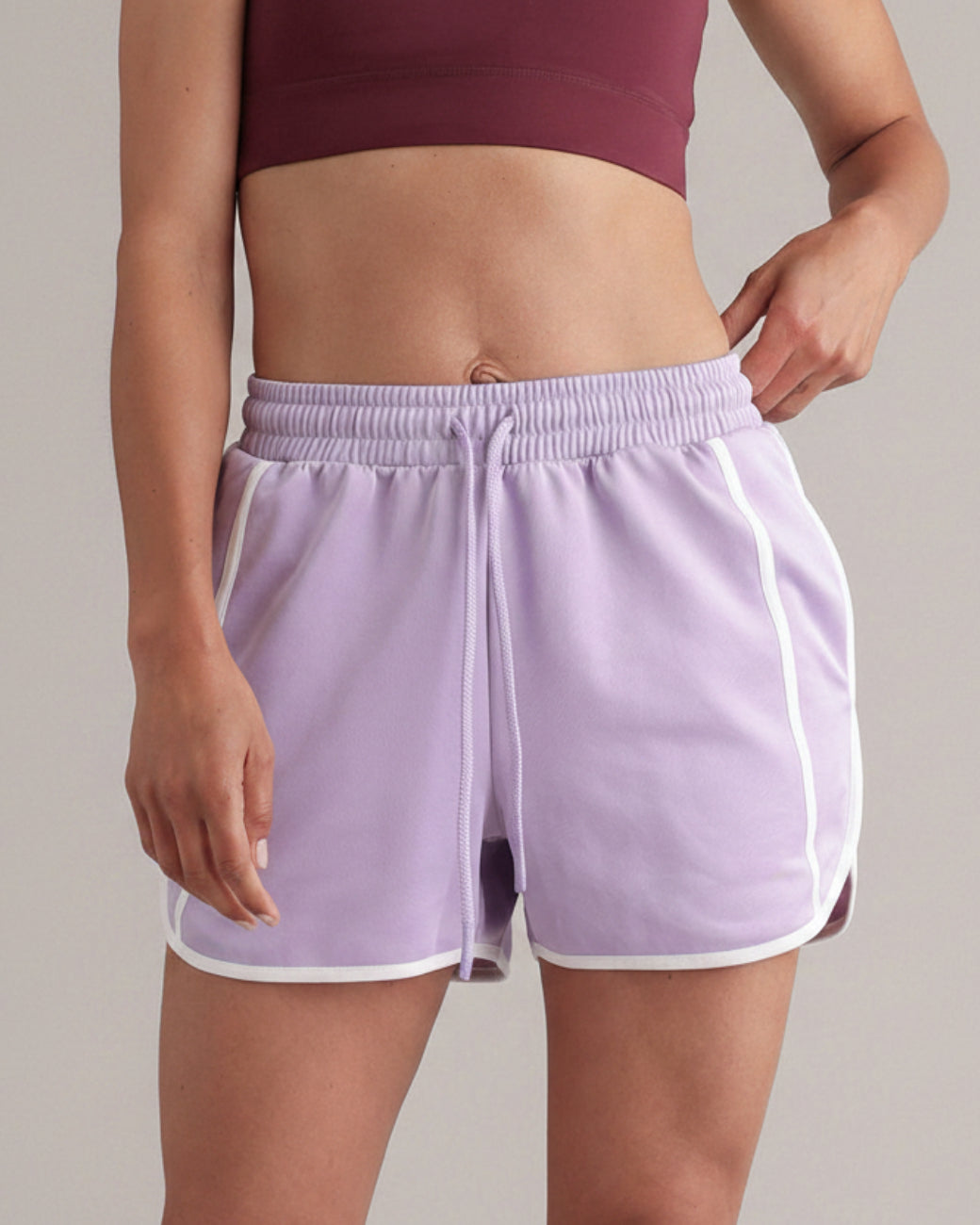 Trackshorts Lilac Breeze – Bewegungsaufnahme – Hey Honey