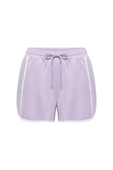Trackshorts Lilac Breeze – Seitenansicht – Hey Honey