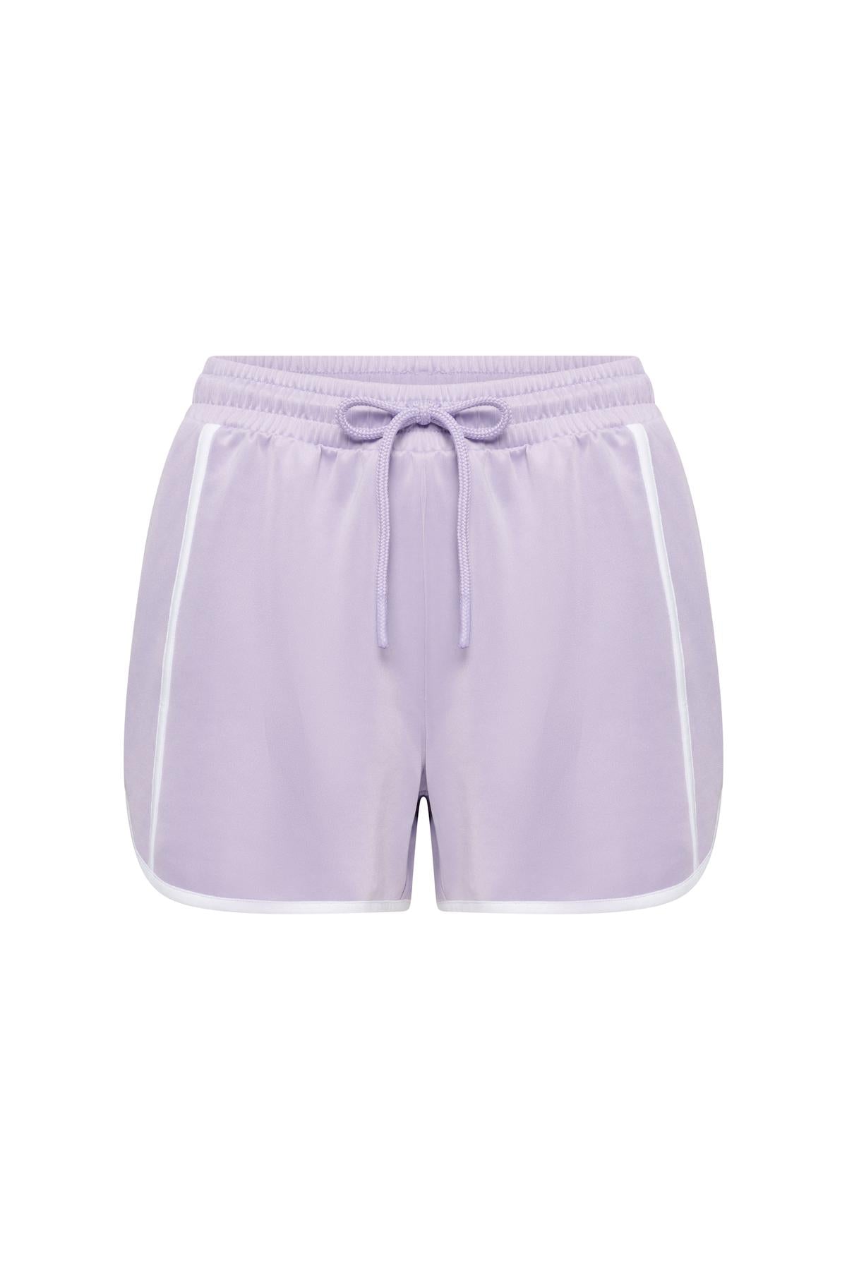 Trackshorts Lilac Breeze – Seitenansicht – Hey Honey